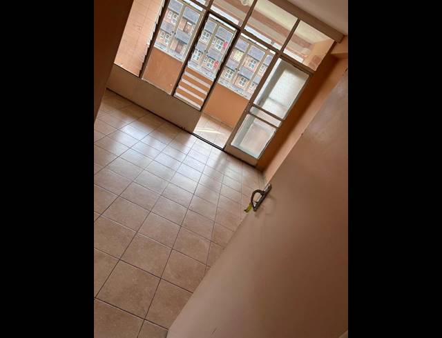 3 BEDROOM APARTMENT FOR SALE IN SUNNYSIDE